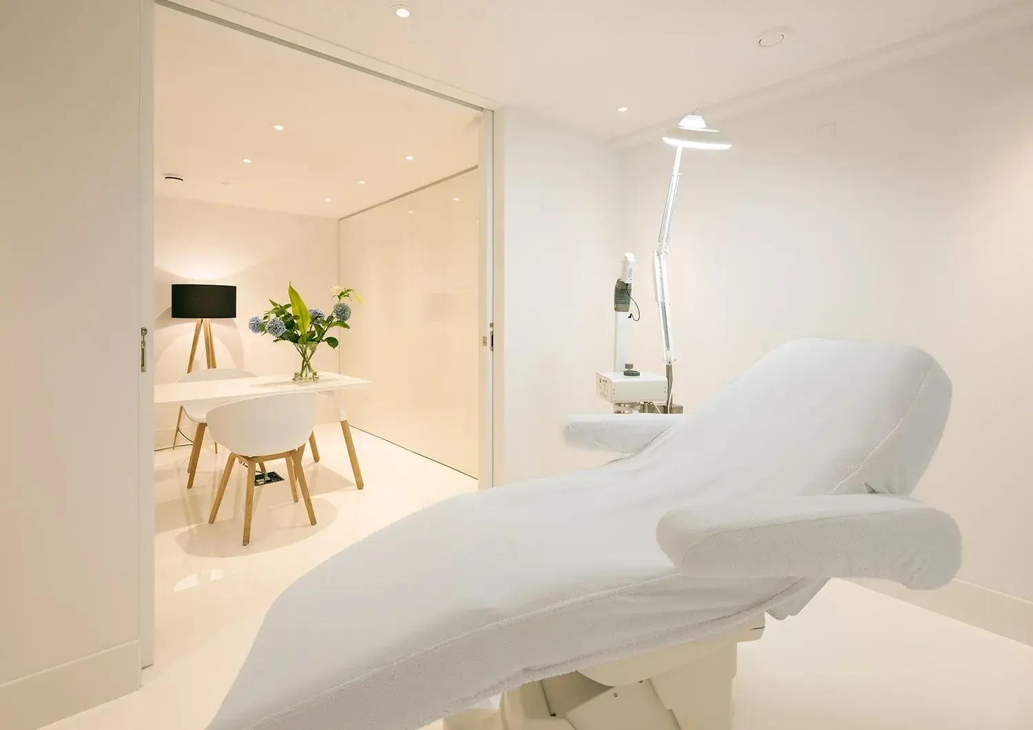 A private treatment room at Levirgo Aesthetics Clinic on Beauchamp Place, Knightsbridge
